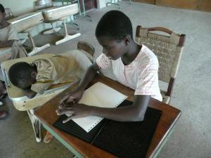 5661182F-9BEF-4D8F-BC1B-7CBCCB32E4DE