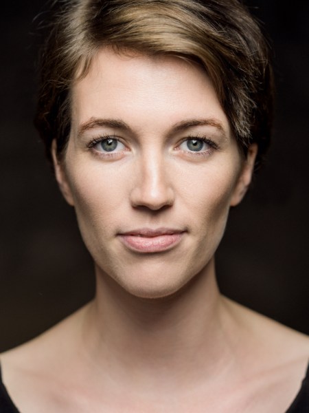 E271AE19-D77A-4DC7-873E-7866F37924BB