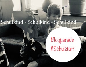 Lachendes Kind mit großer Schultüte: Blogparade #Schulstart auf mutter-und-sohn.blog